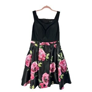Betsy & Adam Floral Fit & Flare Cocktail Dress Pockets Rose Print Satin Size 10